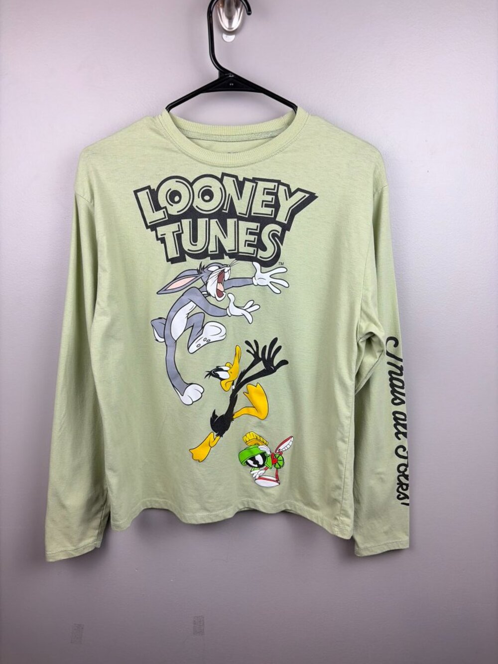 Looney Tunes Green Long Sleeve Graphic T-Shirt Shize Large